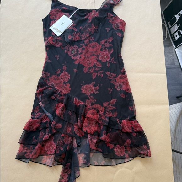 Floral Ruffle Dress - Picture 4 of 4